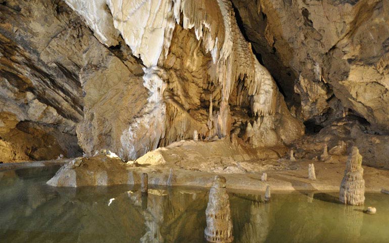 Belianska jaskyňa (cave)